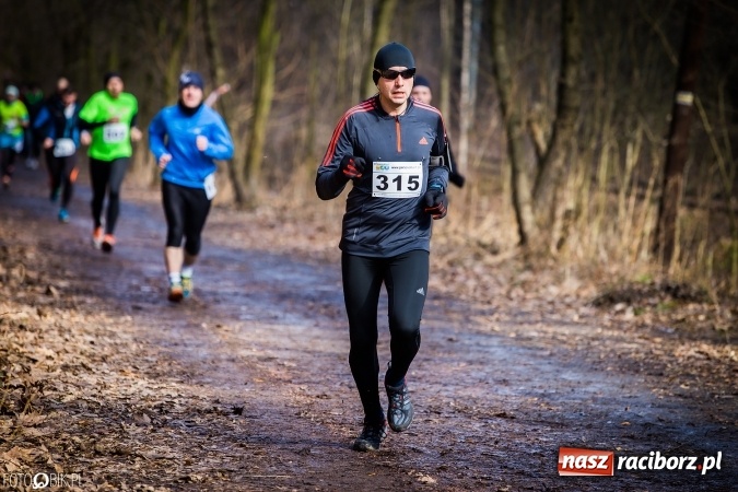 Zdjęcie w galerii na portalu naszraciborz.pl: Twardziele pokonali trasę w Arboretum Bramy Morawskiej  wiadomości z regionu