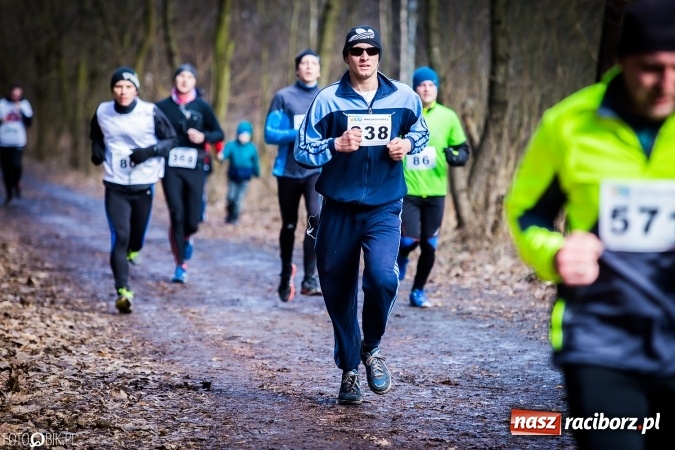 Zdjęcie w galerii na portalu naszraciborz.pl: Twardziele pokonali trasę w Arboretum Bramy Morawskiej  wiadomości z regionu