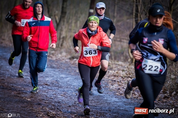 Zdjęcie w galerii na portalu naszraciborz.pl: Twardziele pokonali trasę w Arboretum Bramy Morawskiej  wiadomości z regionu
