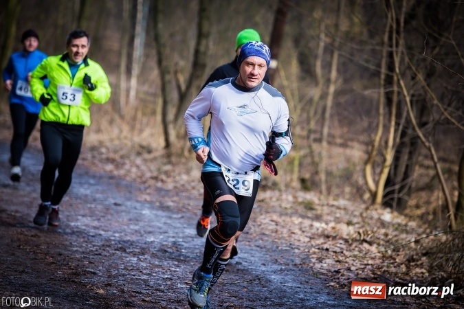 Zdjęcie w galerii na portalu naszraciborz.pl: Twardziele pokonali trasę w Arboretum Bramy Morawskiej  wiadomości z regionu