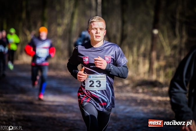 Zdjęcie w galerii na portalu naszraciborz.pl: Twardziele pokonali trasę w Arboretum Bramy Morawskiej  wiadomości z regionu