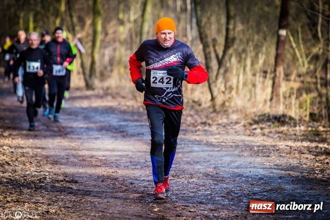 Zdjęcie w galerii na portalu naszraciborz.pl: Twardziele pokonali trasę w Arboretum Bramy Morawskiej  wiadomości z regionu