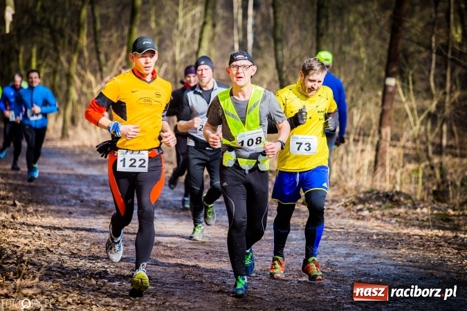 Zdjęcie w galerii na portalu naszraciborz.pl: Twardziele pokonali trasę w Arboretum Bramy Morawskiej  wiadomości z regionu