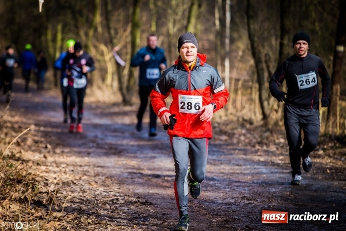 Zdjęcie w galerii na portalu naszraciborz.pl: Twardziele pokonali trasę w Arboretum Bramy Morawskiej  wiadomości z regionu