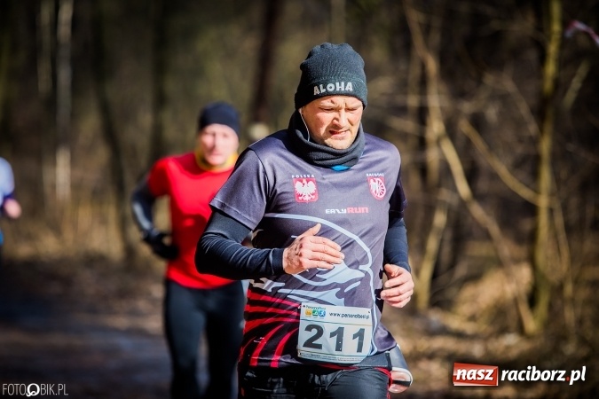 Zdjęcie w galerii na portalu naszraciborz.pl: Twardziele pokonali trasę w Arboretum Bramy Morawskiej  wiadomości z regionu