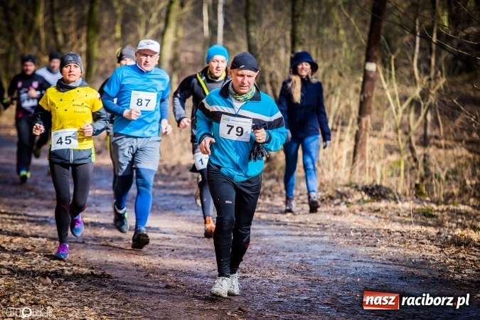 Zdjęcie w galerii na portalu naszraciborz.pl: Twardziele pokonali trasę w Arboretum Bramy Morawskiej  wiadomości z regionu
