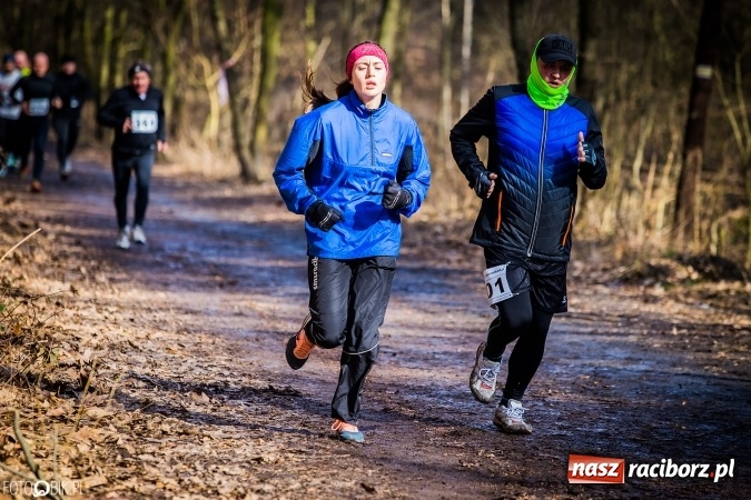 Zdjęcie w galerii na portalu naszraciborz.pl: Twardziele pokonali trasę w Arboretum Bramy Morawskiej  wiadomości z regionu