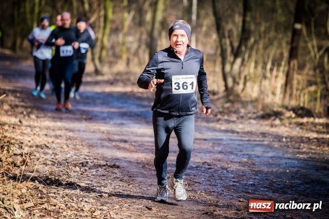 Zdjęcie w galerii na portalu naszraciborz.pl: Twardziele pokonali trasę w Arboretum Bramy Morawskiej  wiadomości z regionu