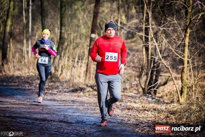 Zdjęcie w galerii na portalu naszraciborz.pl: Twardziele pokonali trasę w Arboretum Bramy Morawskiej  wiadomości z regionu