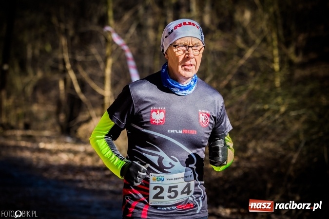 Zdjęcie w galerii na portalu naszraciborz.pl: Twardziele pokonali trasę w Arboretum Bramy Morawskiej  wiadomości z regionu