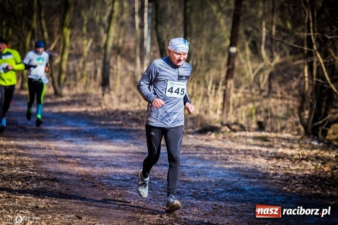 Zdjęcie w galerii na portalu naszraciborz.pl: Twardziele pokonali trasę w Arboretum Bramy Morawskiej  wiadomości z regionu