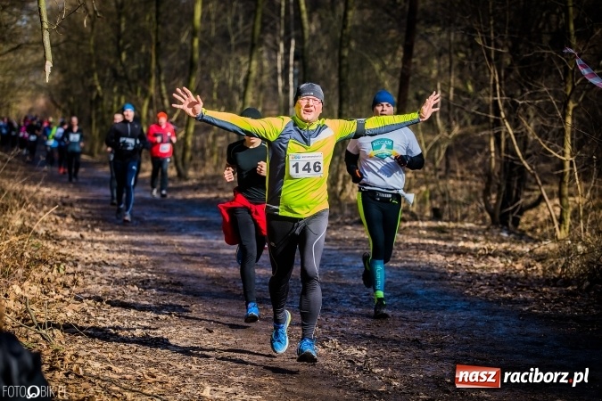 Zdjęcie w galerii na portalu naszraciborz.pl: Twardziele pokonali trasę w Arboretum Bramy Morawskiej  wiadomości z regionu