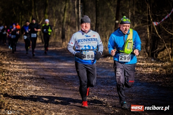 Zdjęcie w galerii na portalu naszraciborz.pl: Twardziele pokonali trasę w Arboretum Bramy Morawskiej  wiadomości z regionu