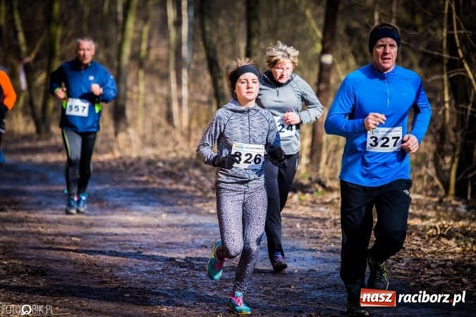 Zdjęcie w galerii na portalu naszraciborz.pl: Twardziele pokonali trasę w Arboretum Bramy Morawskiej  wiadomości z regionu