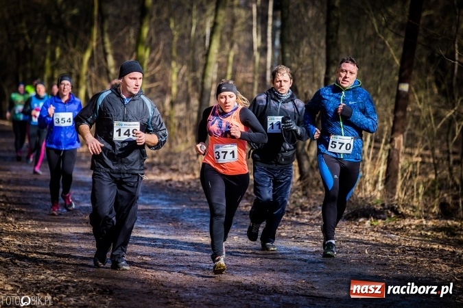 Zdjęcie w galerii na portalu naszraciborz.pl: Twardziele pokonali trasę w Arboretum Bramy Morawskiej  wiadomości z regionu