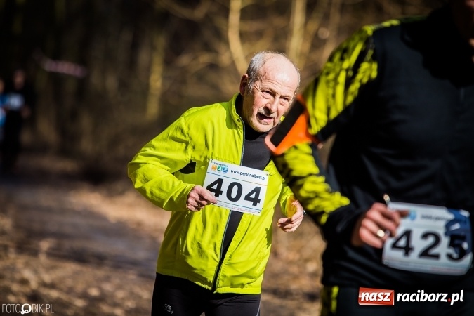 Zdjęcie w galerii na portalu naszraciborz.pl: Twardziele pokonali trasę w Arboretum Bramy Morawskiej  wiadomości z regionu