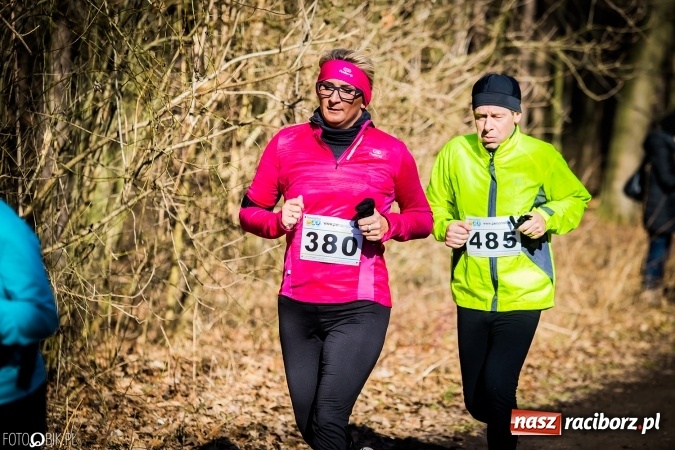 Zdjęcie w galerii na portalu naszraciborz.pl: Twardziele pokonali trasę w Arboretum Bramy Morawskiej  wiadomości z regionu