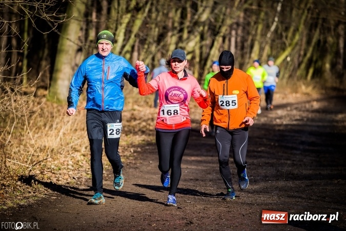 Zdjęcie w galerii na portalu naszraciborz.pl: Twardziele pokonali trasę w Arboretum Bramy Morawskiej  wiadomości z regionu