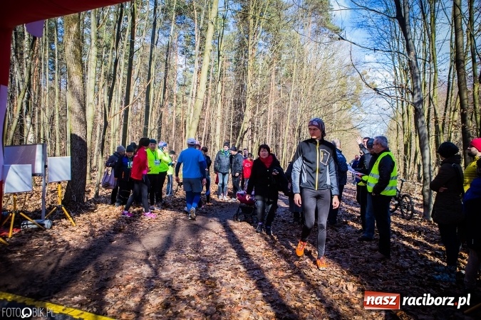 Zdjęcie w galerii na portalu naszraciborz.pl: Twardziele pokonali trasę w Arboretum Bramy Morawskiej  wiadomości z regionu