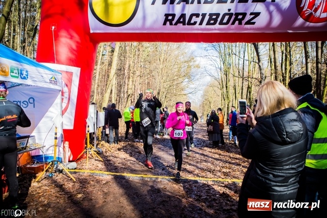 Zdjęcie w galerii na portalu naszraciborz.pl: Twardziele pokonali trasę w Arboretum Bramy Morawskiej  wiadomości z regionu