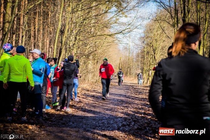 Zdjęcie w galerii na portalu naszraciborz.pl: Twardziele pokonali trasę w Arboretum Bramy Morawskiej  wiadomości z regionu