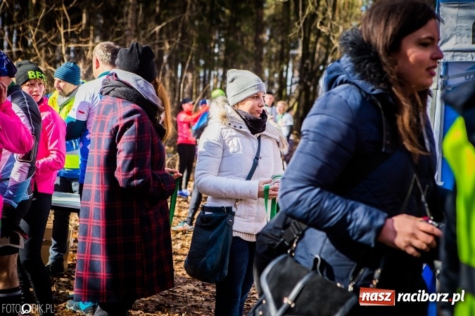 Zdjęcie w galerii na portalu naszraciborz.pl: Twardziele pokonali trasę w Arboretum Bramy Morawskiej  wiadomości z regionu