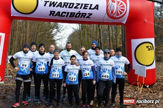 Zdjęcie w galerii na portalu naszraciborz.pl: Twardziele pokonali trasę w Arboretum Bramy Morawskiej  wiadomości z regionu