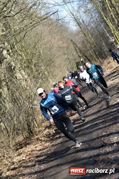 Zdjęcie w galerii na portalu naszraciborz.pl: Twardziele pokonali trasę w Arboretum Bramy Morawskiej  wiadomości z regionu