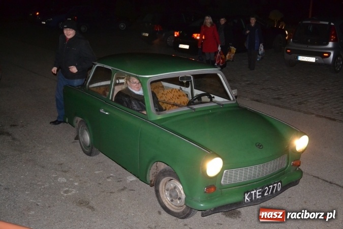Zdjęcie w galerii na portalu naszraciborz.pl: Powrót do PRL-u, czyli Babski Comber w Jankowicach po raz VI  wiadomości z regionu