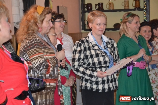 Zdjęcie w galerii na portalu naszraciborz.pl: Powrót do PRL-u, czyli Babski Comber w Jankowicach po raz VI  wiadomości z regionu