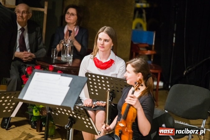 Zdjęcie w galerii na portalu naszraciborz.pl: Zmarł Paweł Kowol, artysta zasłużony dla Miasta Raciborza wiadomości z regionu