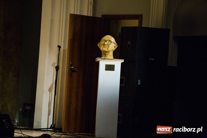 Zdjęcie w galerii na portalu naszraciborz.pl: Zmarł Paweł Kowol, artysta zasłużony dla Miasta Raciborza wiadomości z regionu