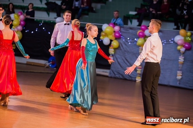 Zdjęcie w galerii na portalu naszraciborz.pl: Karnawałowa Rewia Tańca w Arenie Rafako wiadomości z regionu