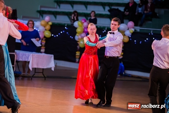 Zdjęcie w galerii na portalu naszraciborz.pl: Karnawałowa Rewia Tańca w Arenie Rafako wiadomości z regionu