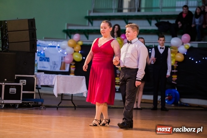 Zdjęcie w galerii na portalu naszraciborz.pl: Karnawałowa Rewia Tańca w Arenie Rafako wiadomości z regionu