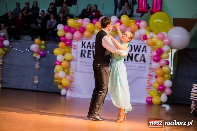 Zdjęcie w galerii na portalu naszraciborz.pl: Karnawałowa Rewia Tańca w Arenie Rafako wiadomości z regionu