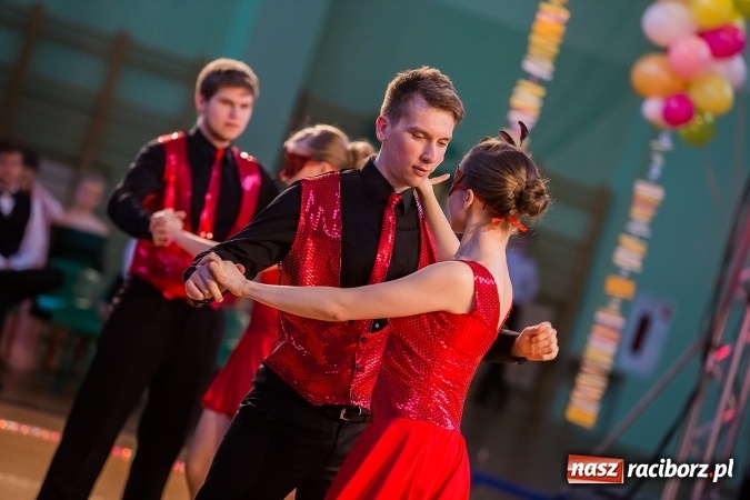 Zdjęcie w galerii na portalu naszraciborz.pl: Karnawałowa Rewia Tańca w Arenie Rafako wiadomości z regionu
