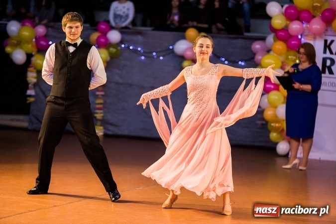 Zdjęcie w galerii na portalu naszraciborz.pl: Karnawałowa Rewia Tańca w Arenie Rafako wiadomości z regionu