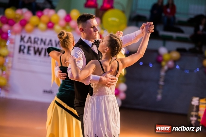 Zdjęcie w galerii na portalu naszraciborz.pl: Karnawałowa Rewia Tańca w Arenie Rafako wiadomości z regionu