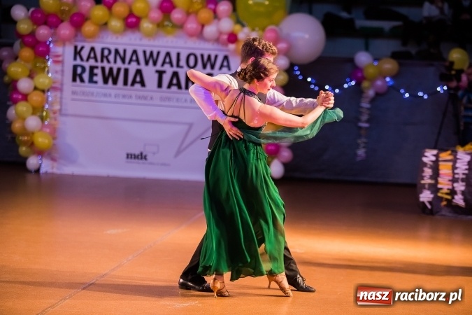 Zdjęcie w galerii na portalu naszraciborz.pl: Karnawałowa Rewia Tańca w Arenie Rafako wiadomości z regionu