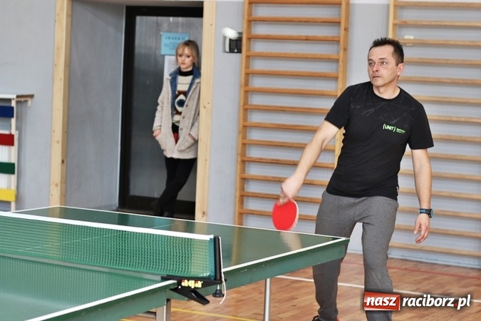 Zdjęcie w galerii na portalu naszraciborz.pl: Mistrzostwa Przedsiębiorstwa Majnusz w tenisie wiadomości z regionu