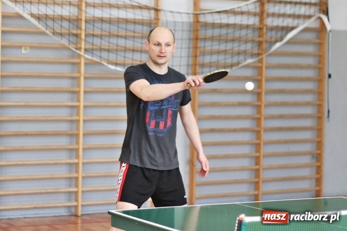 Zdjęcie w galerii na portalu naszraciborz.pl: Mistrzostwa Przedsiębiorstwa Majnusz w tenisie wiadomości z regionu