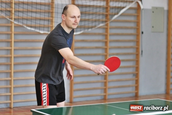 Zdjęcie w galerii na portalu naszraciborz.pl: Mistrzostwa Przedsiębiorstwa Majnusz w tenisie wiadomości z regionu
