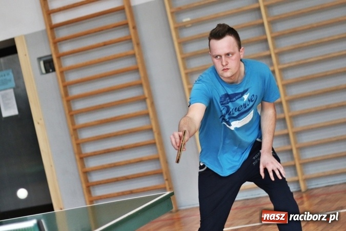 Zdjęcie w galerii na portalu naszraciborz.pl: Mistrzostwa Przedsiębiorstwa Majnusz w tenisie wiadomości z regionu