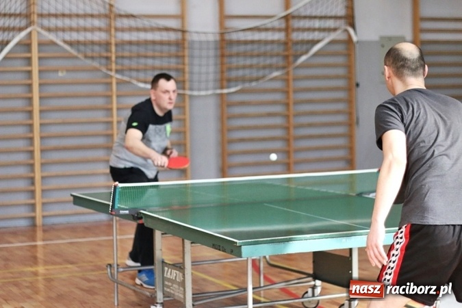 Zdjęcie w galerii na portalu naszraciborz.pl: Mistrzostwa Przedsiębiorstwa Majnusz w tenisie wiadomości z regionu