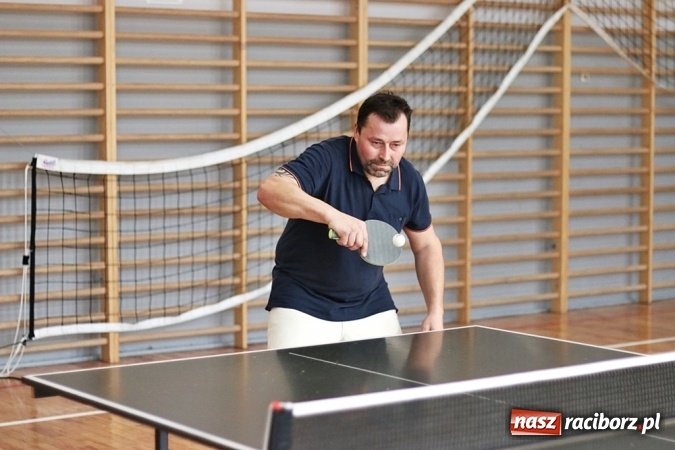 Zdjęcie w galerii na portalu naszraciborz.pl: Mistrzostwa Przedsiębiorstwa Majnusz w tenisie wiadomości z regionu