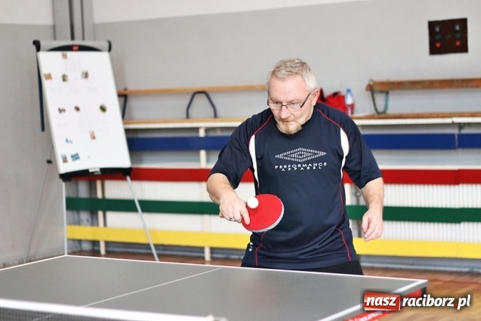 Zdjęcie w galerii na portalu naszraciborz.pl: Mistrzostwa Przedsiębiorstwa Majnusz w tenisie wiadomości z regionu