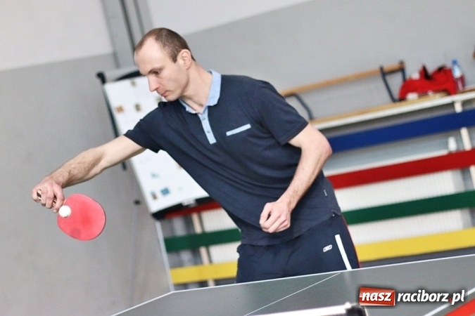 Zdjęcie w galerii na portalu naszraciborz.pl: Mistrzostwa Przedsiębiorstwa Majnusz w tenisie wiadomości z regionu