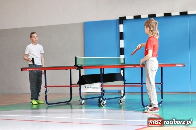 Zdjęcie w galerii na portalu naszraciborz.pl: Mistrzostwa Przedsiębiorstwa Majnusz w tenisie wiadomości z regionu