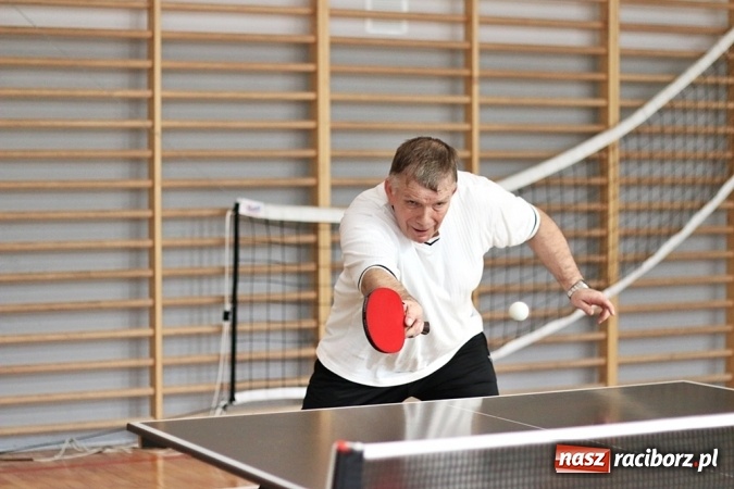 Zdjęcie w galerii na portalu naszraciborz.pl: Mistrzostwa Przedsiębiorstwa Majnusz w tenisie wiadomości z regionu